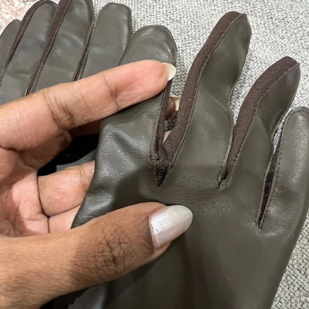 Vintage Brown WPL 9373 Nylon Gloves